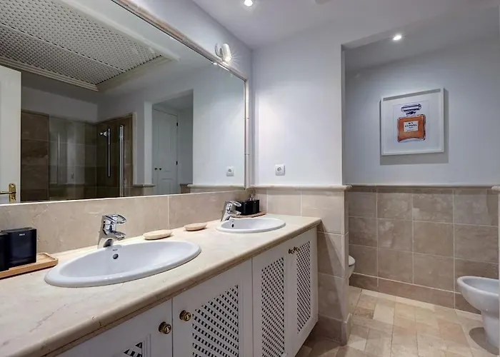 Luxurious 80m² Apartment, Stunning Sea Views - Rio Real Golf, アパート *