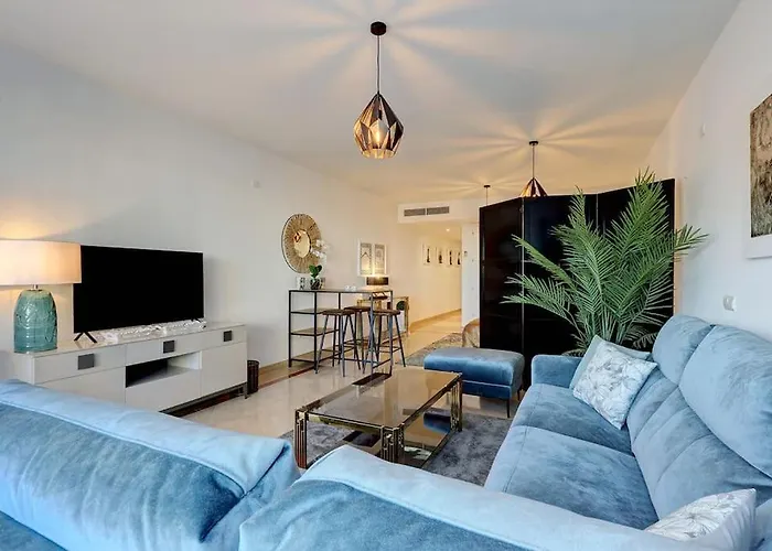 Luxurious 80m² Apartment, Stunning Sea Views - Rio Real Golf, 公寓 *