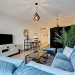 Luxurious 80m² Apartment, Stunning Sea Views - Rio Real Golf, Apartmán *