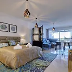 Luxurious 80m² Apartment, Stunning Sea Views - Rio Real Golf, Marbella